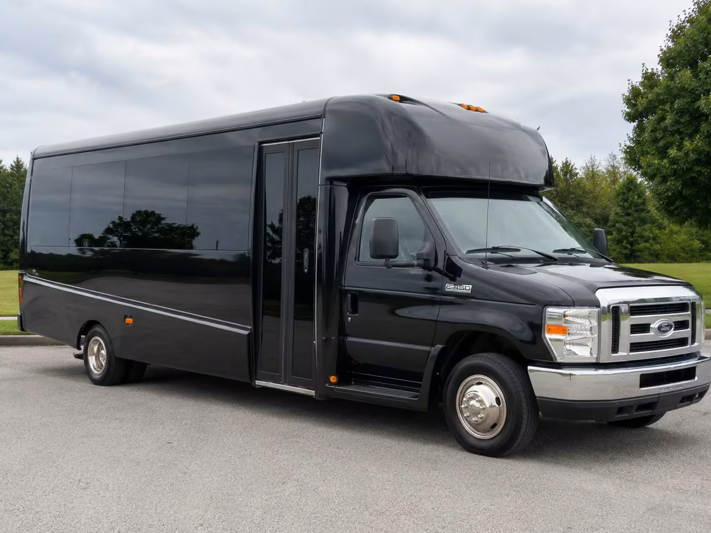 palm desert sports team bus rentals